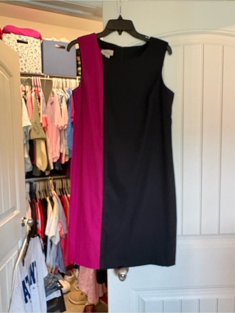 Alyx Sleeveless Colorblock Midi Dress in Black & Magenta